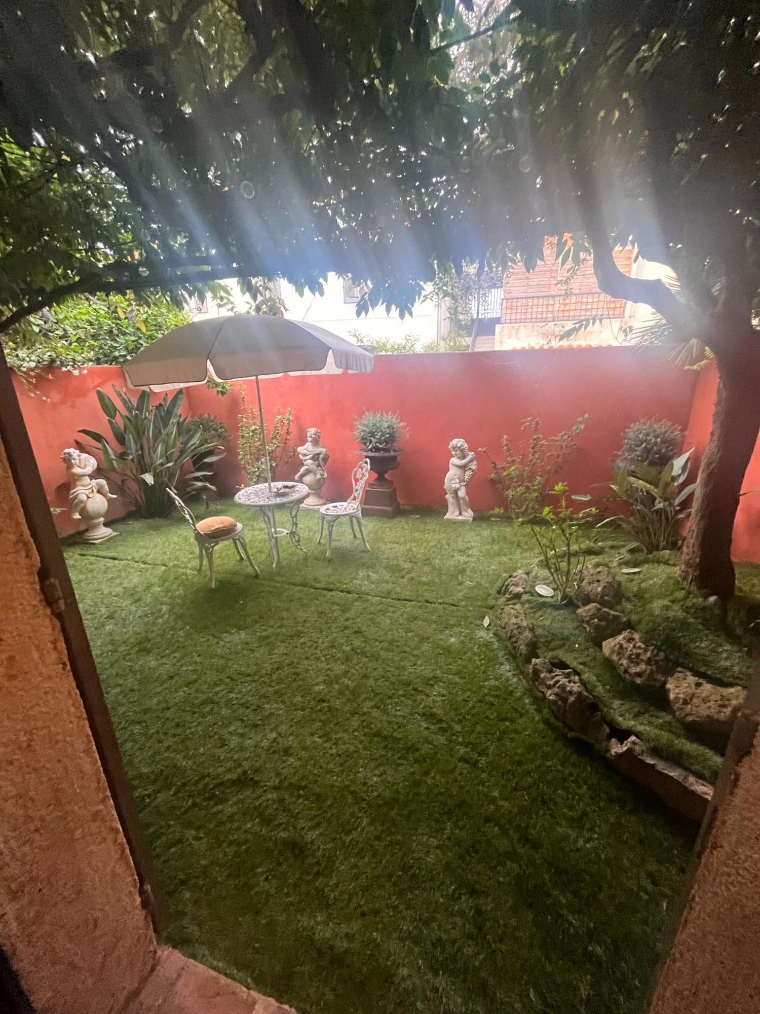 Villa Romana Saint-Tropez Luaran gambar